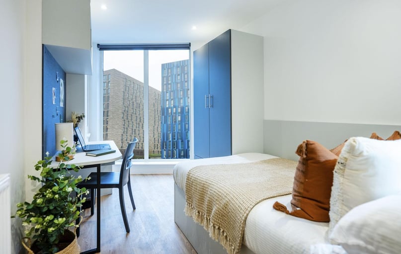 St James Boulevard, Newcastle Upon Tyne, Newcastle - Image 1